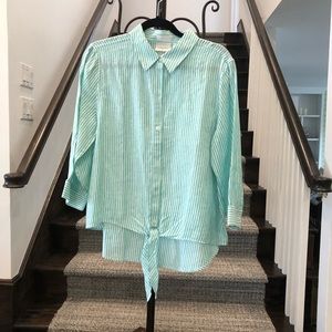 Chico’s size 2 no iron shirt